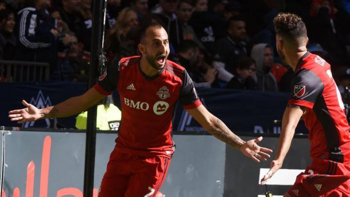 Víctor Vázquez marcó para el Toronto y Villa volvió a jugar