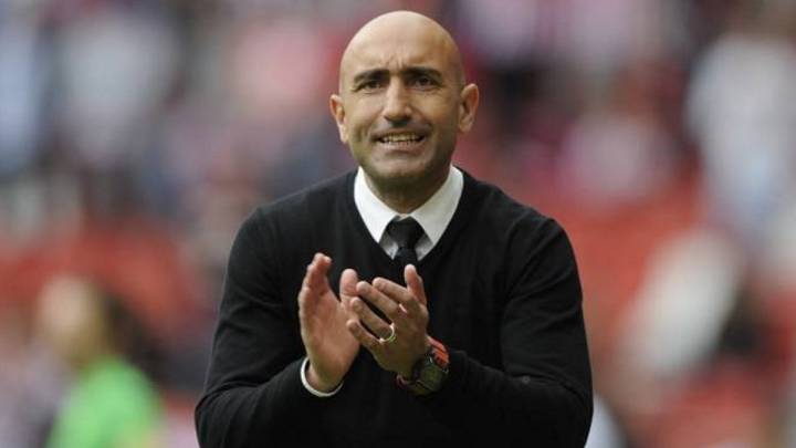 Alavés considering Abelardo or Baraja for vacant coach's role