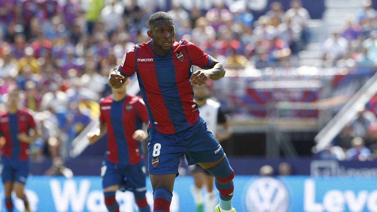 El Levante pierde a Lerma durante un mes