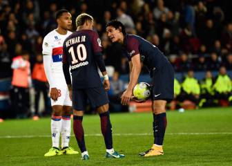 Al Khelaifi tendrá que zanjar la polémica Cavani-Naymar