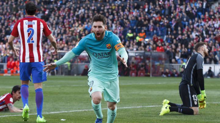 Messi celebra un gol en un partido en el Vicente Calderón contra el Atlético.