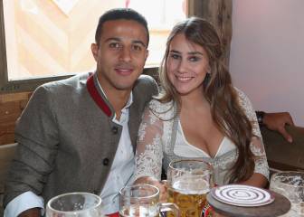 Tradicional visita de los jugadores del Bayern Múnich al Oktoberfest
