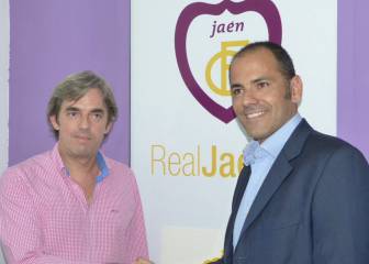 Salva Ballesta firma por dos años como entrenador del Real Jaén