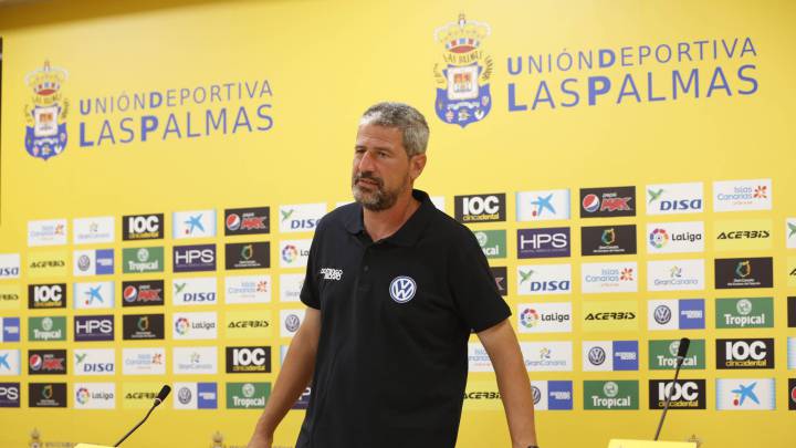 Manolo Márquez resigns as Las Palmas coach