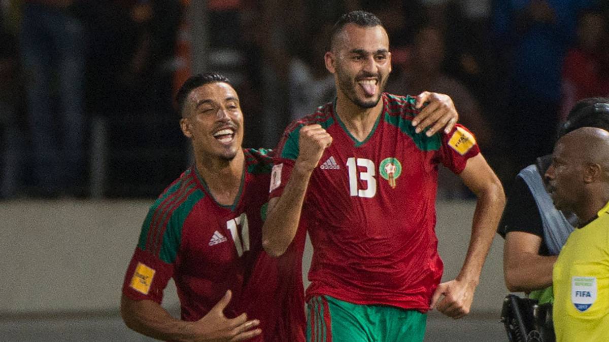 Achraf ganó a Gabón (3-0) y Marruecos ve el Mundial a tiro