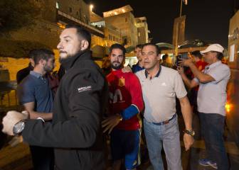 Spain squad's visit to the Western Wall ends in chaos