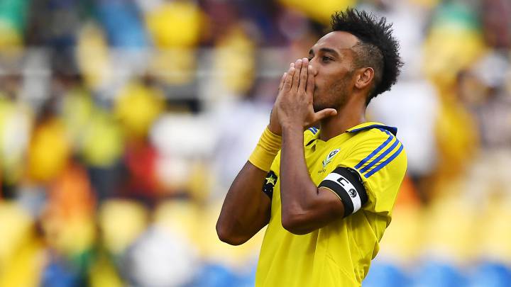Aubameyang, en un partido con Gabón.