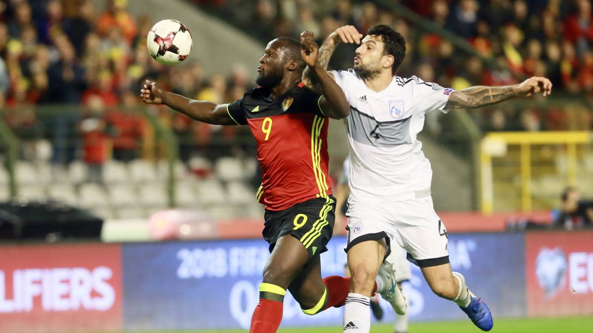 Los hermanos Hazard golean
sin dificultad a Chipre