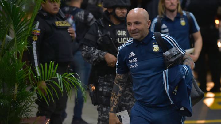 Sampaoli: "A Vidal le gusta beber y no se controla"