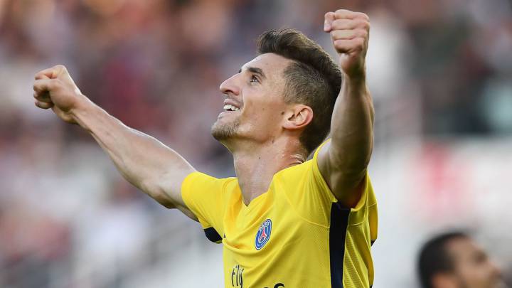 Meunier celebra un gol con el PSG.