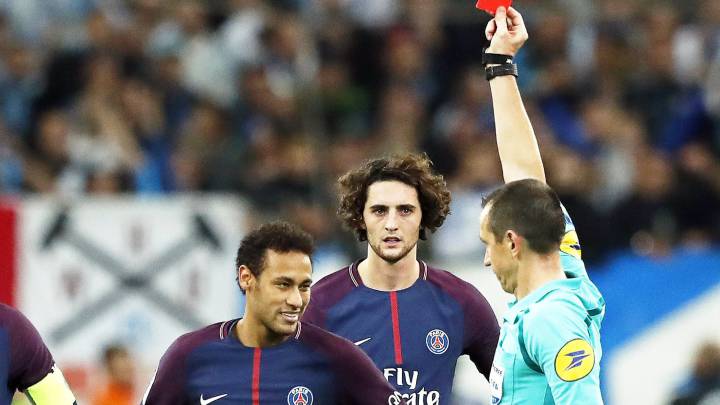 Neymar se perderá el partido contra el Niza por sanción