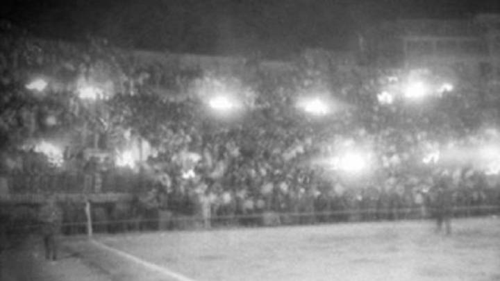 Imagen del partido entre Olympiacos y Barcelona de 1962.
