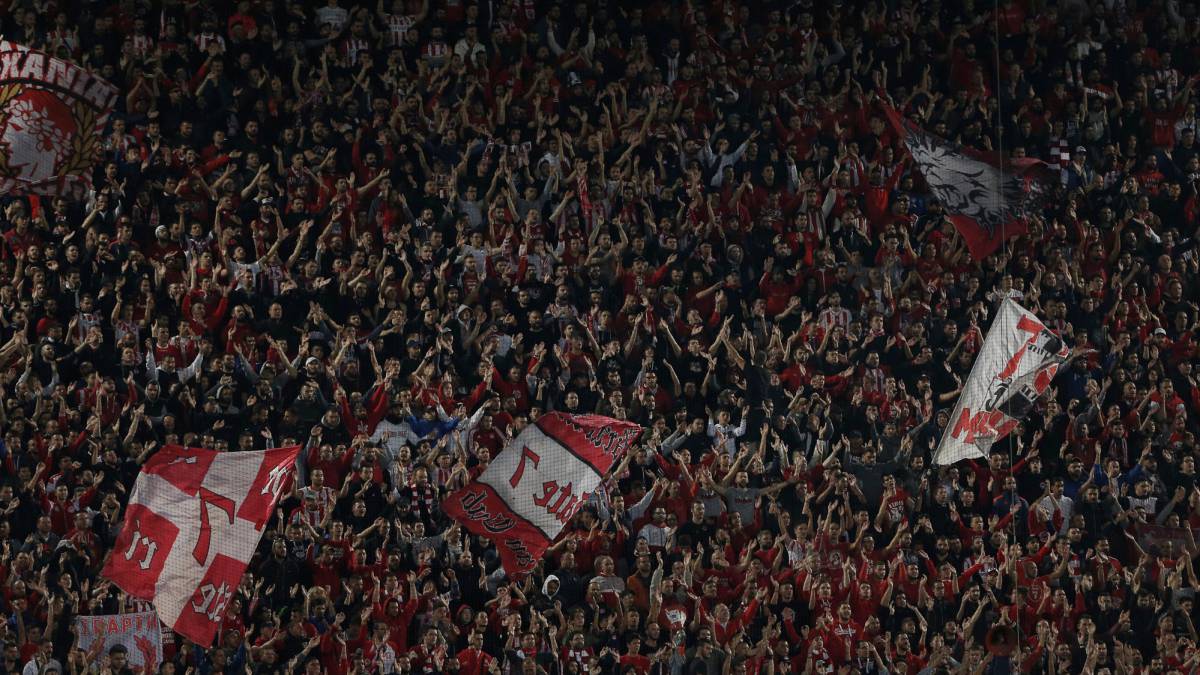 Aficionados de Olympiacos.