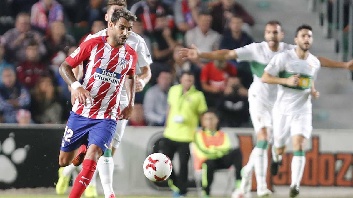 Augusto Fernández, ante el Elche en Copa del Rey.