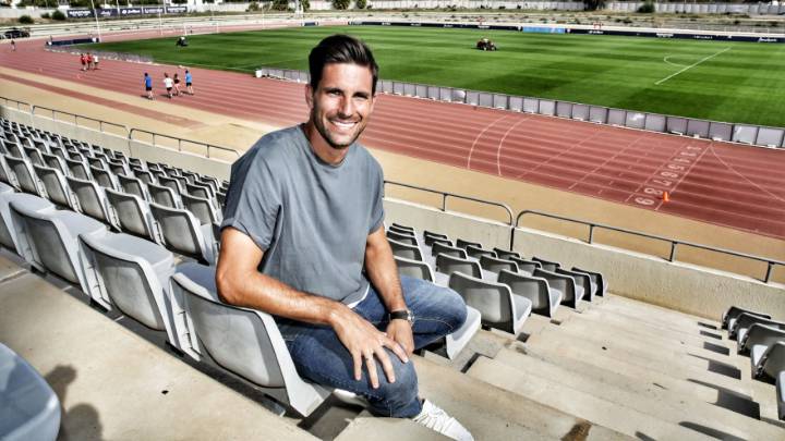 Adrián: "¿Pitos? Debía un mejor rendimiento a la afición"