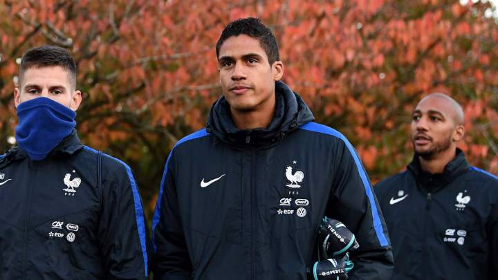 Varane, ayer en París con Francia.
