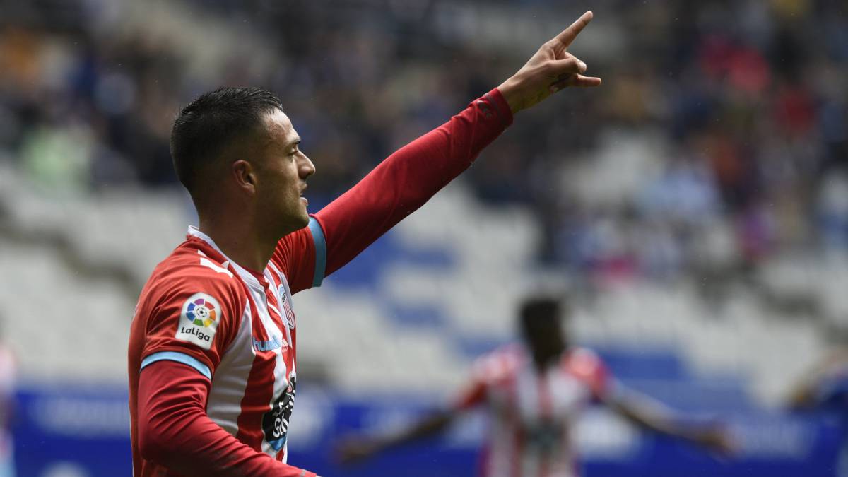 Cristian Herrera celebra un gol con el Lugo.