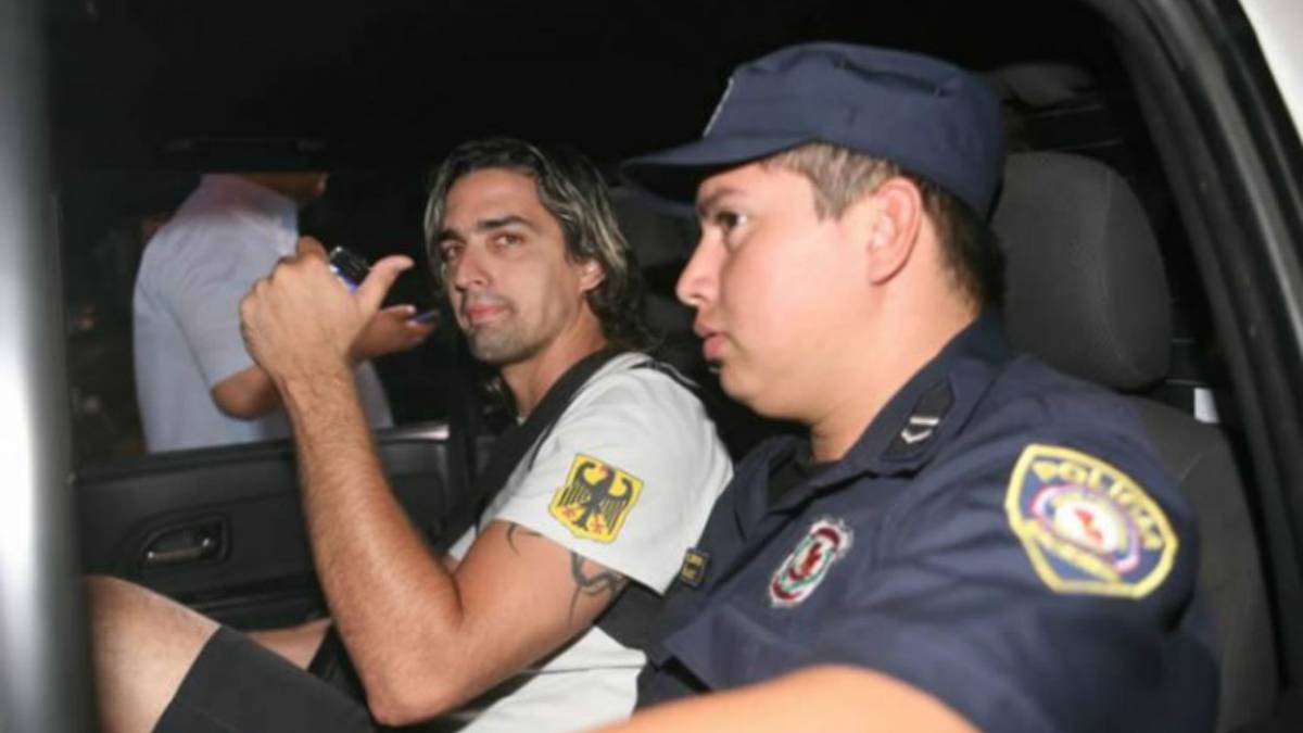 El exfutbolista Carlos Báez, irá a la cárcel por un audio de Whatsapp