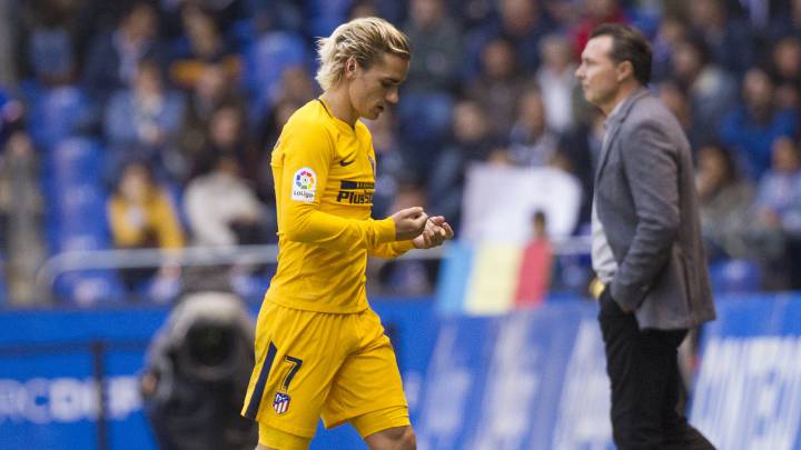 Griezmann, delantero de rachas, cambiado en el minuto 79' del Depor-Atlético.