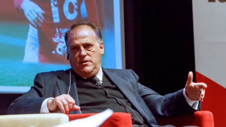Tebas on the Spanish football jersey: "Everything in Spain has to be a controversy"