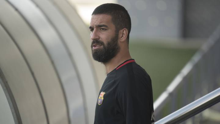El agente de Arda se reunirá con el Barça para decidir su futuro