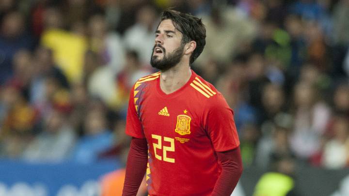 Isco, se fue lesionado del España-Costa Rica.
