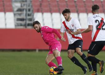 El Sevilla Atlético resistió con 10 y empató con el Córdoba