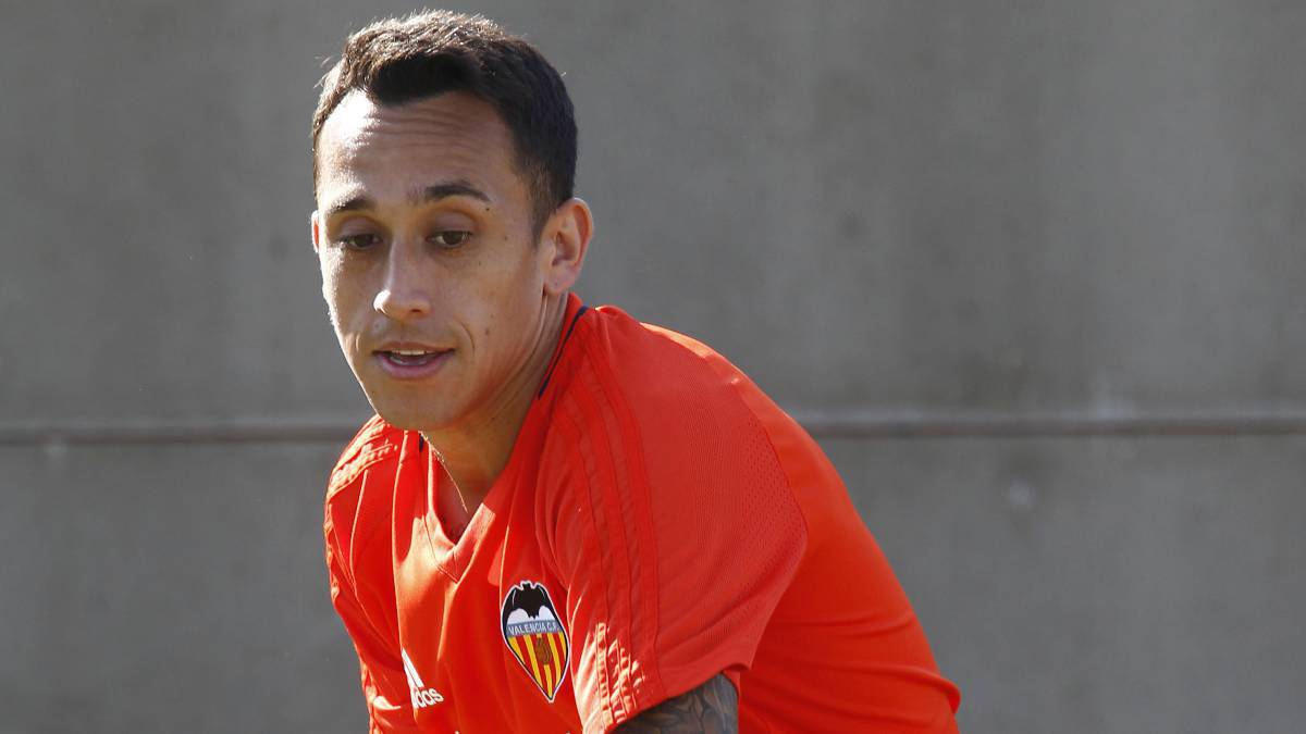 Valencia y Eibar acuerdan la cesión de Orellana en invierno