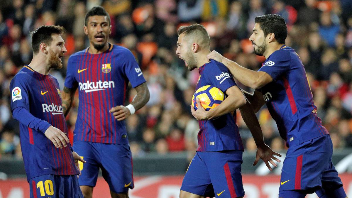 Barcelona empata ante Valencia con grave error arbitral