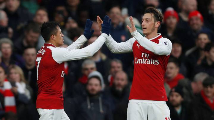 Wenger bloquea a Madrid y Barça: Alexis y Özil se quedan