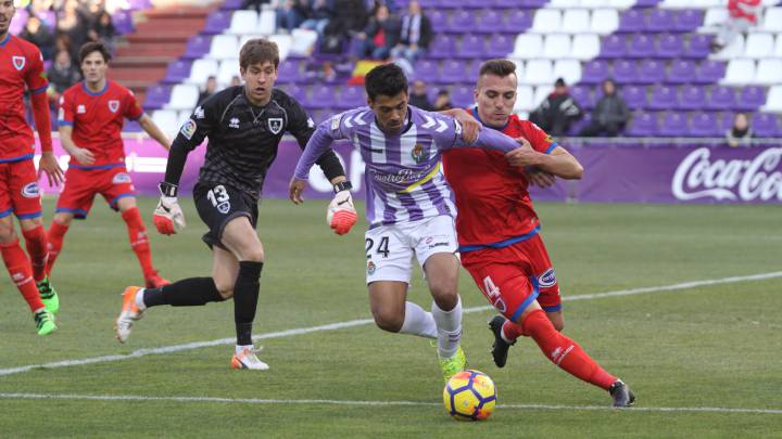 El Numancia remonta en Zorrilla tras ir perdiendo 2-0