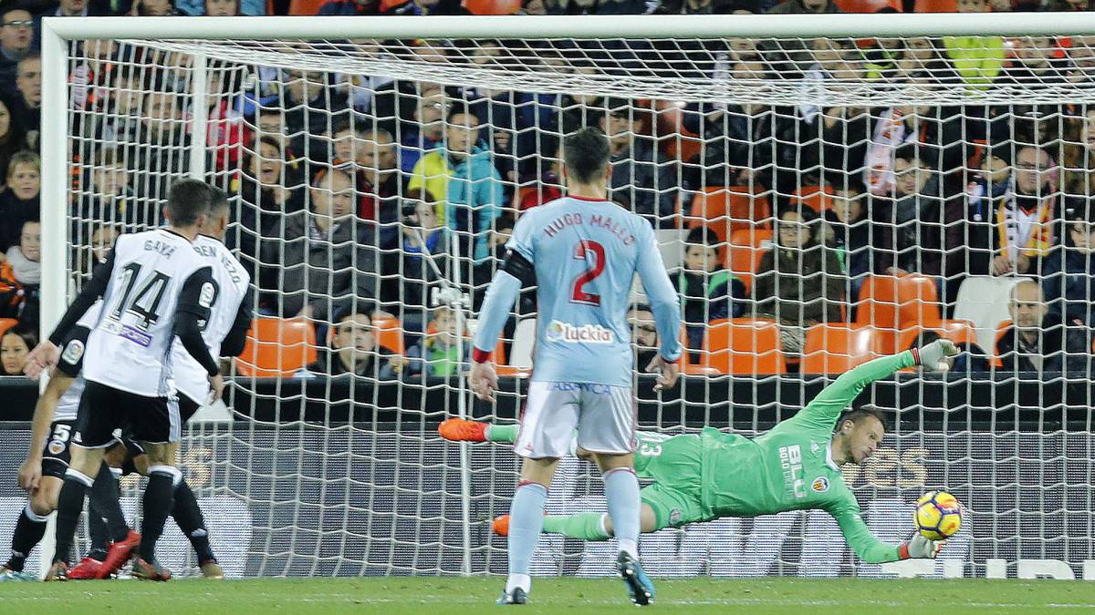 1x1 Valencia: Del paradón de Neto al penalti de Parejo