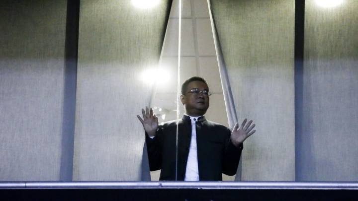 Chen asiste a la crisis de su proyecto con Quique