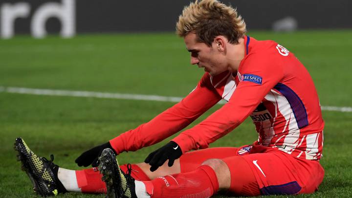 Griezmann se entrenó ayer y apunta al Alavés.