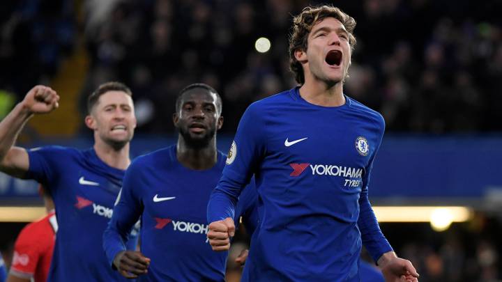 El Arsenal mira a la Champions y el Chelsea sufre para ganar