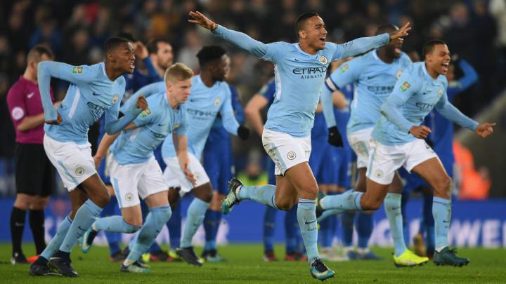El Manchester City, por penaltis, y el Arsenal, en semifinales