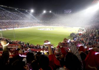 La afición del United estalla contra el Sevilla por los precios de las entradas de octavos