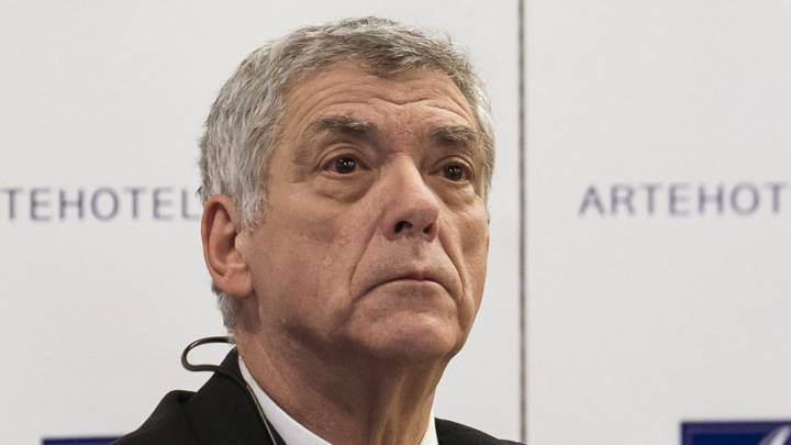 Villar recurrirá su destitución