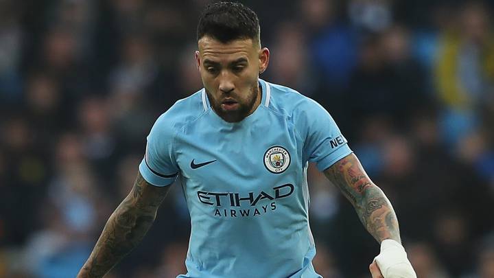 Otamendi renueva su contrato con el City dos temporadas