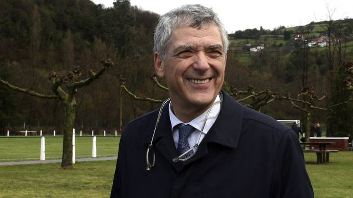 Ángel María Villar pacta la paz a cambio de ser cabeza del VAR