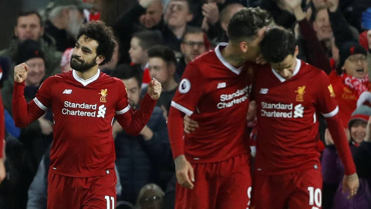 Salah anotó dos goles al Leicester.