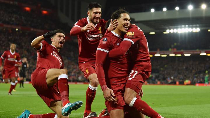Lingard y Van Dijk le evitan un disgusto a Mourinho y a Klopp.