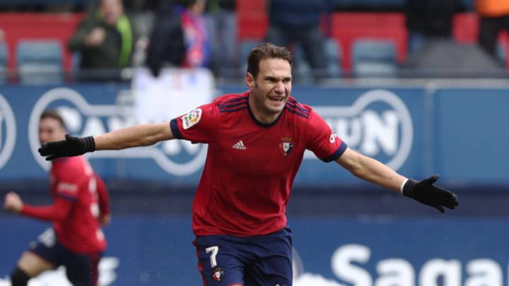 Resumen y goles del Osasuna 4-2 Valladolid. Los goles de Fran Mérida, David Rodríguez, con dos,y Kike Barja remontaron el doblete de Mata.