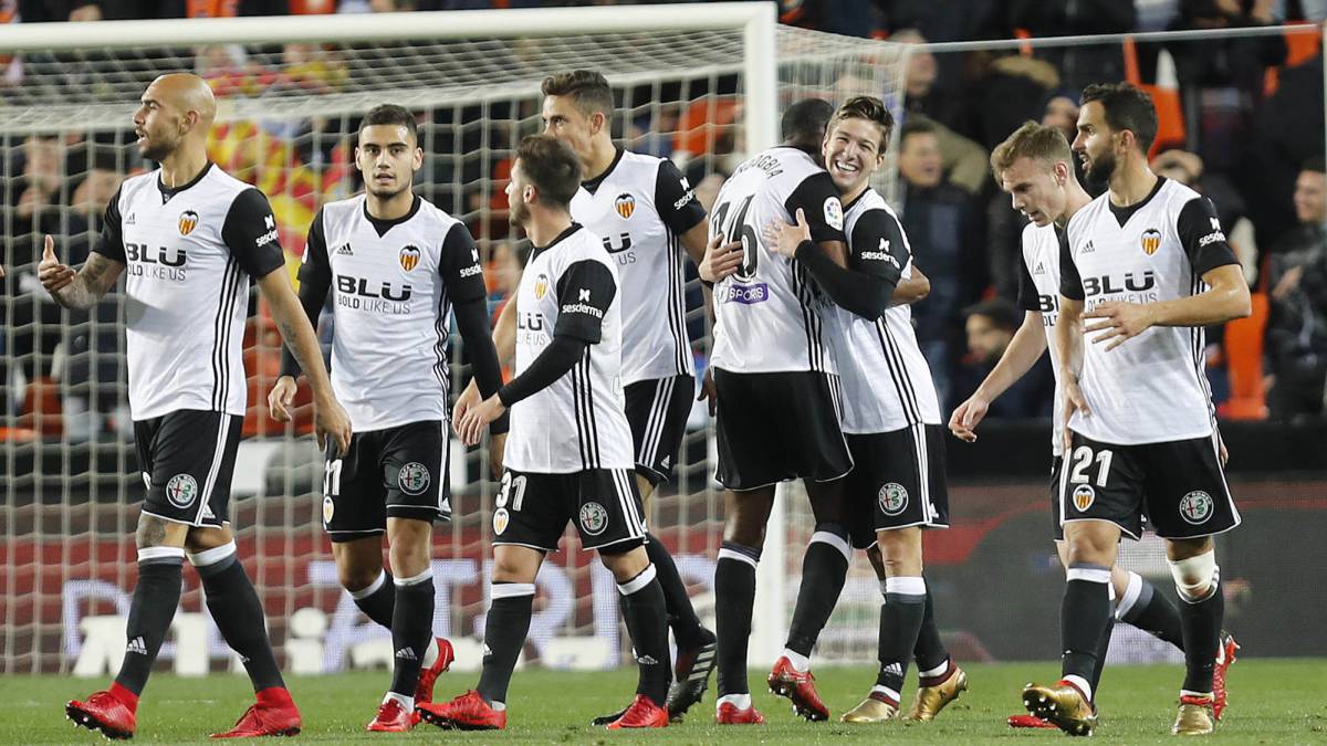 Vietto lleva al Valencia a cuartos con una exhibición y hat-trick