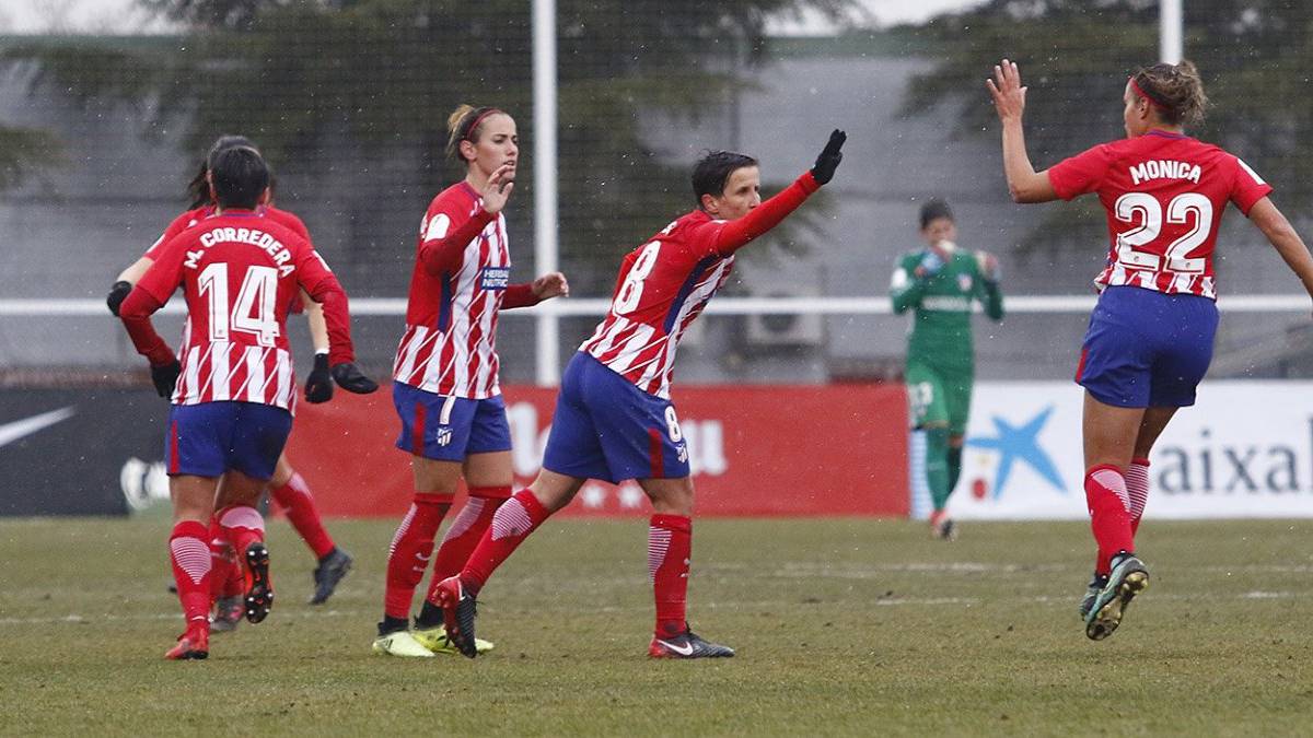 El Atlético remonta ante el Albacete y presiona al Barça