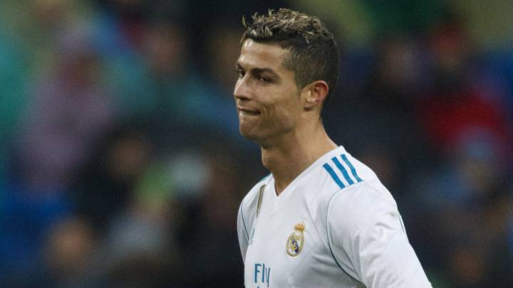 La hermana de Cristiano le defiende de los críticos: "Ahora dicen que estás casi acabado...".