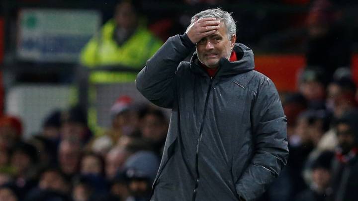 El 'Caiga quien caiga' italiano se la cuela a Mourinho con Conte