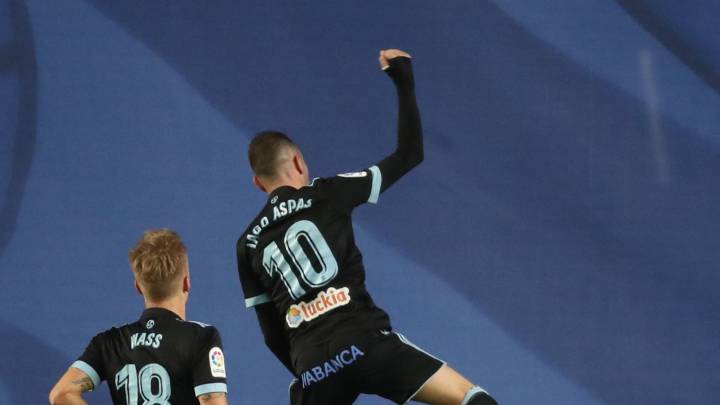 Iago Aspas celebra el gol anotado en Anoeta ante la Real Sociedad