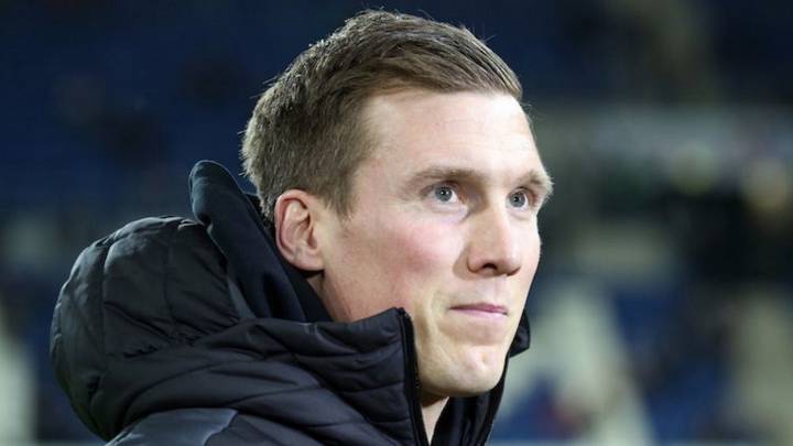 El Stuttgart de Alemania destituye al técnico Wolf