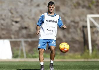 Nano Mesa, tercer refuerzo para el Sporting de Rubén Baraja